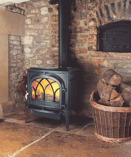 Jotul F500 - A R Peet Stoves